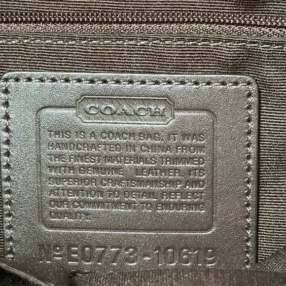 Coach Vintage Carly signature shoulder bag - Picture 10 of 10